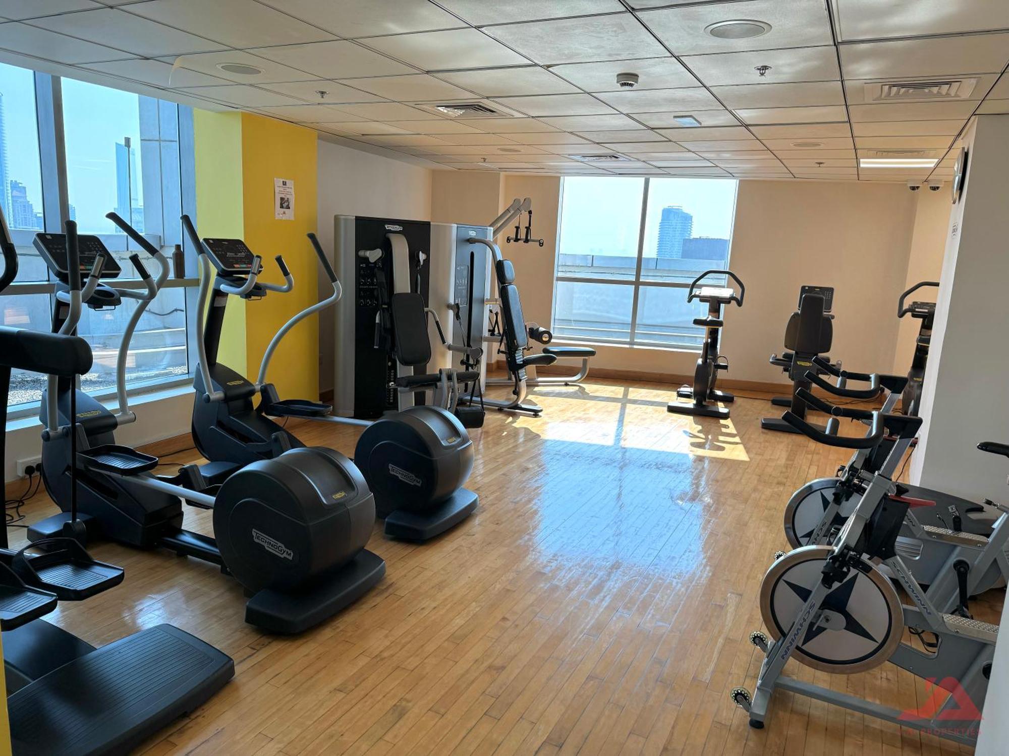 Cozy Marina & Sea View Apt In Bay Central Tower Dubai Marina With Modern Gym & Pool, Steps To Beach & Metro Экстерьер фото