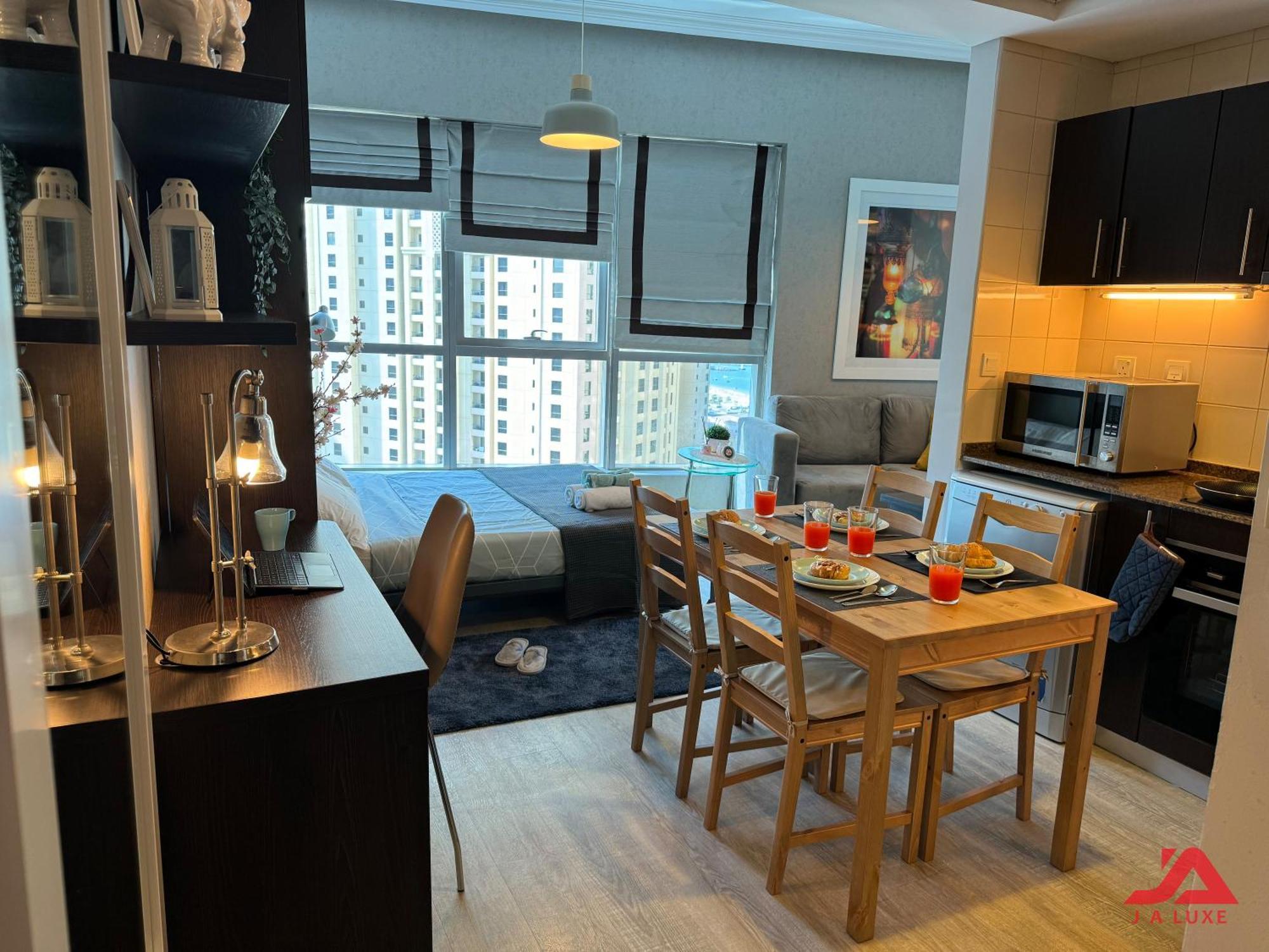 Cozy Marina & Sea View Apt In Bay Central Tower Dubai Marina With Modern Gym & Pool, Steps To Beach & Metro Экстерьер фото