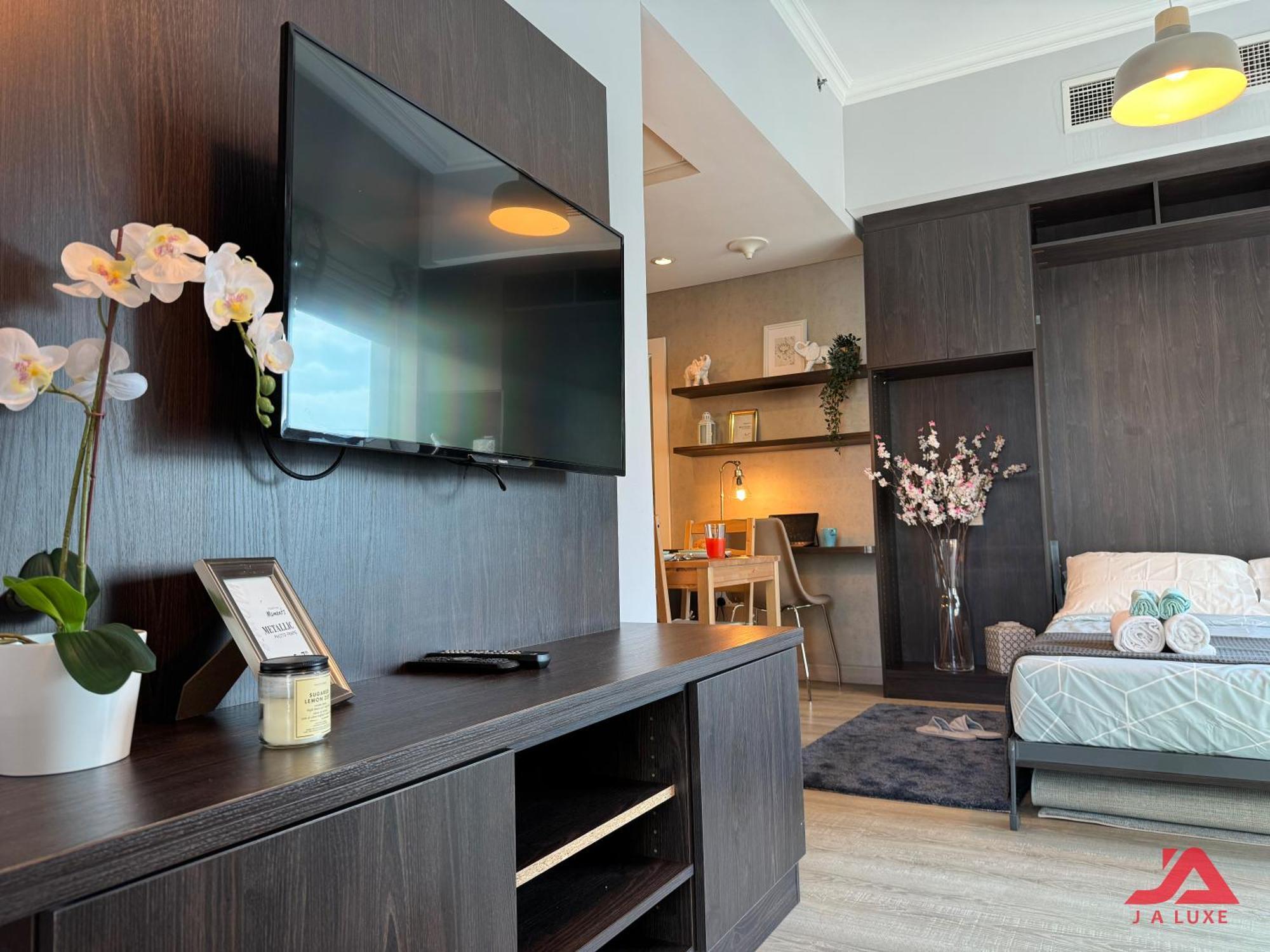 Cozy Marina & Sea View Apt In Bay Central Tower Dubai Marina With Modern Gym & Pool, Steps To Beach & Metro Экстерьер фото