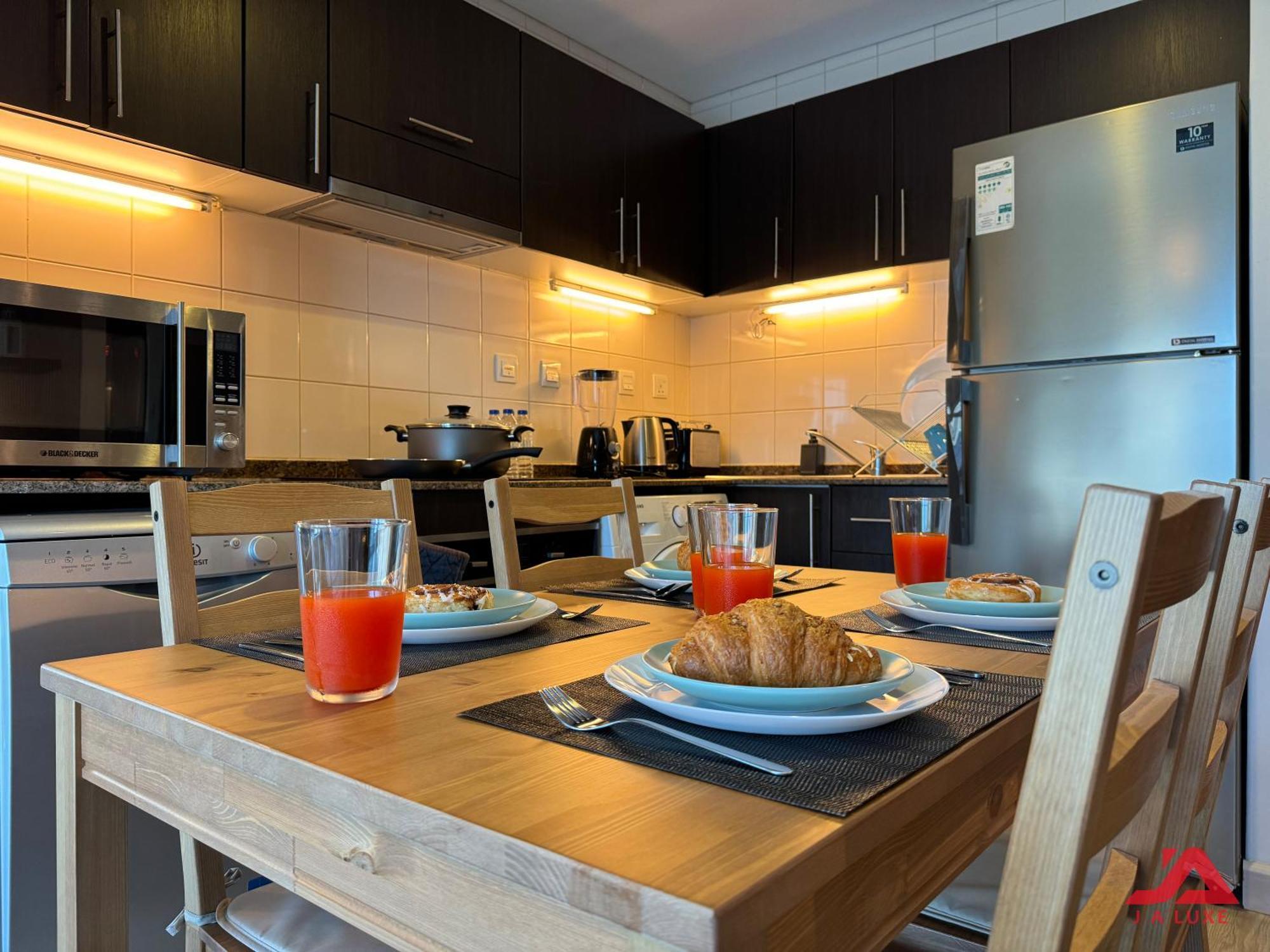 Cozy Marina & Sea View Apt In Bay Central Tower Dubai Marina With Modern Gym & Pool, Steps To Beach & Metro Экстерьер фото