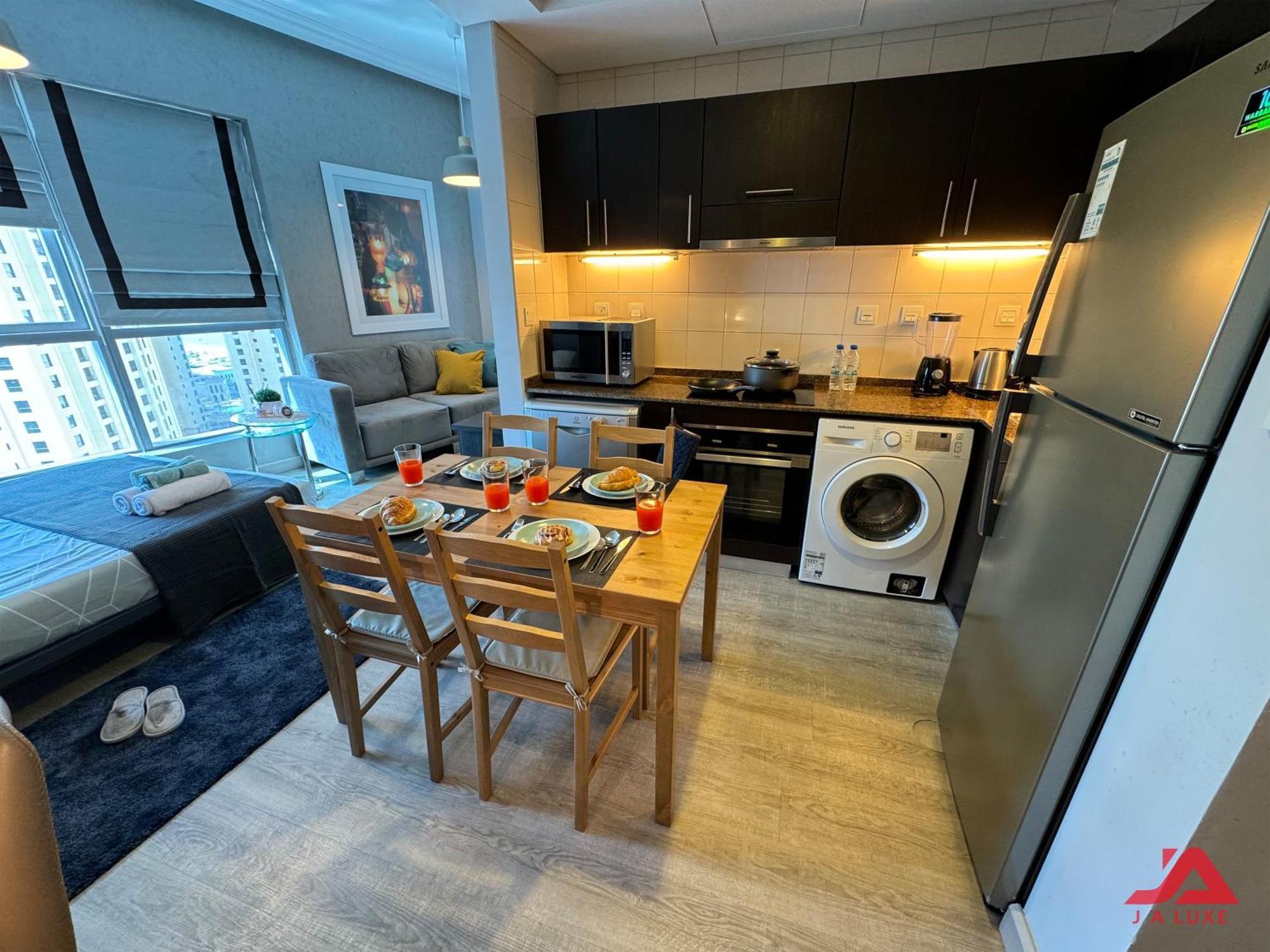 Cozy Marina & Sea View Apt In Bay Central Tower Dubai Marina With Modern Gym & Pool, Steps To Beach & Metro Экстерьер фото