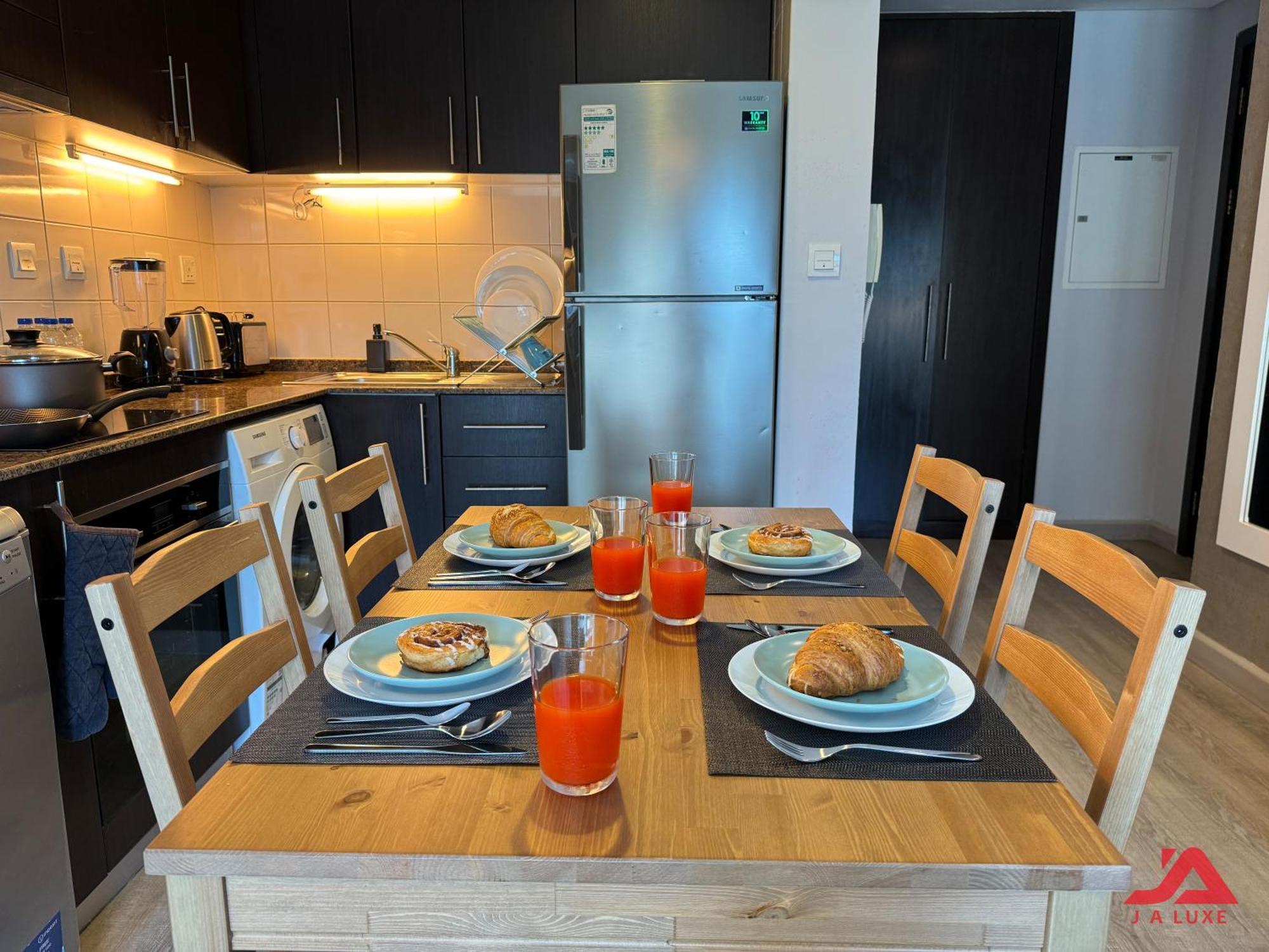 Cozy Marina & Sea View Apt In Bay Central Tower Dubai Marina With Modern Gym & Pool, Steps To Beach & Metro Экстерьер фото